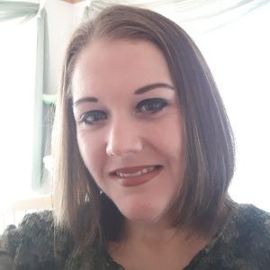 Meet your Posher, Lynette